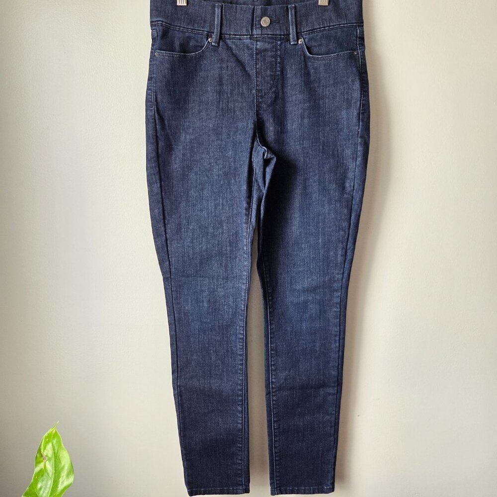 EUC LIKE NEW LEVI'S STRAUSS SIGNATURE SHAPING PERFECT PULL ON SKINNY JEANS 4 /27